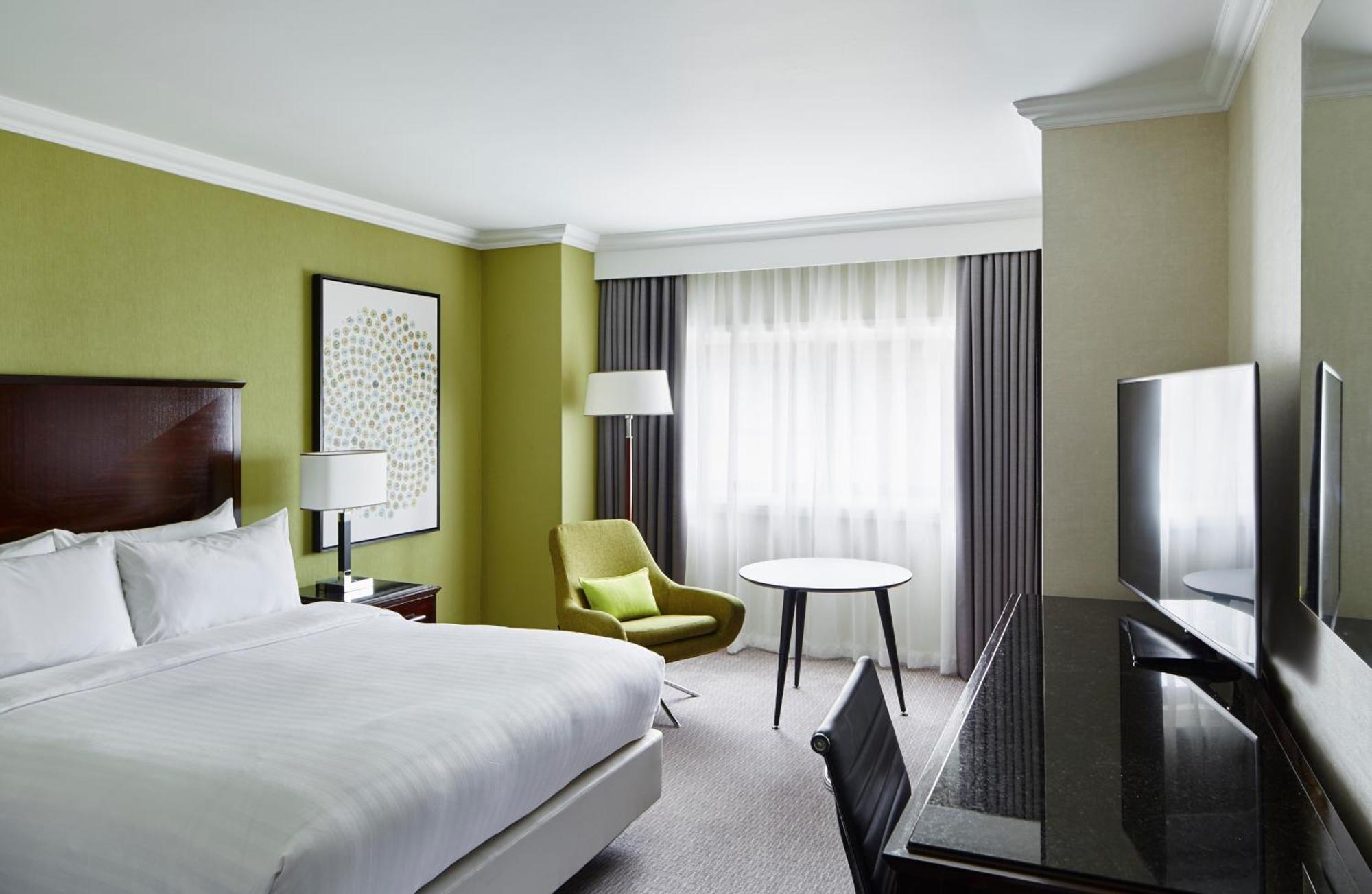 Delta Hotels By Marriott Manchester Airport Hale  Exterior foto