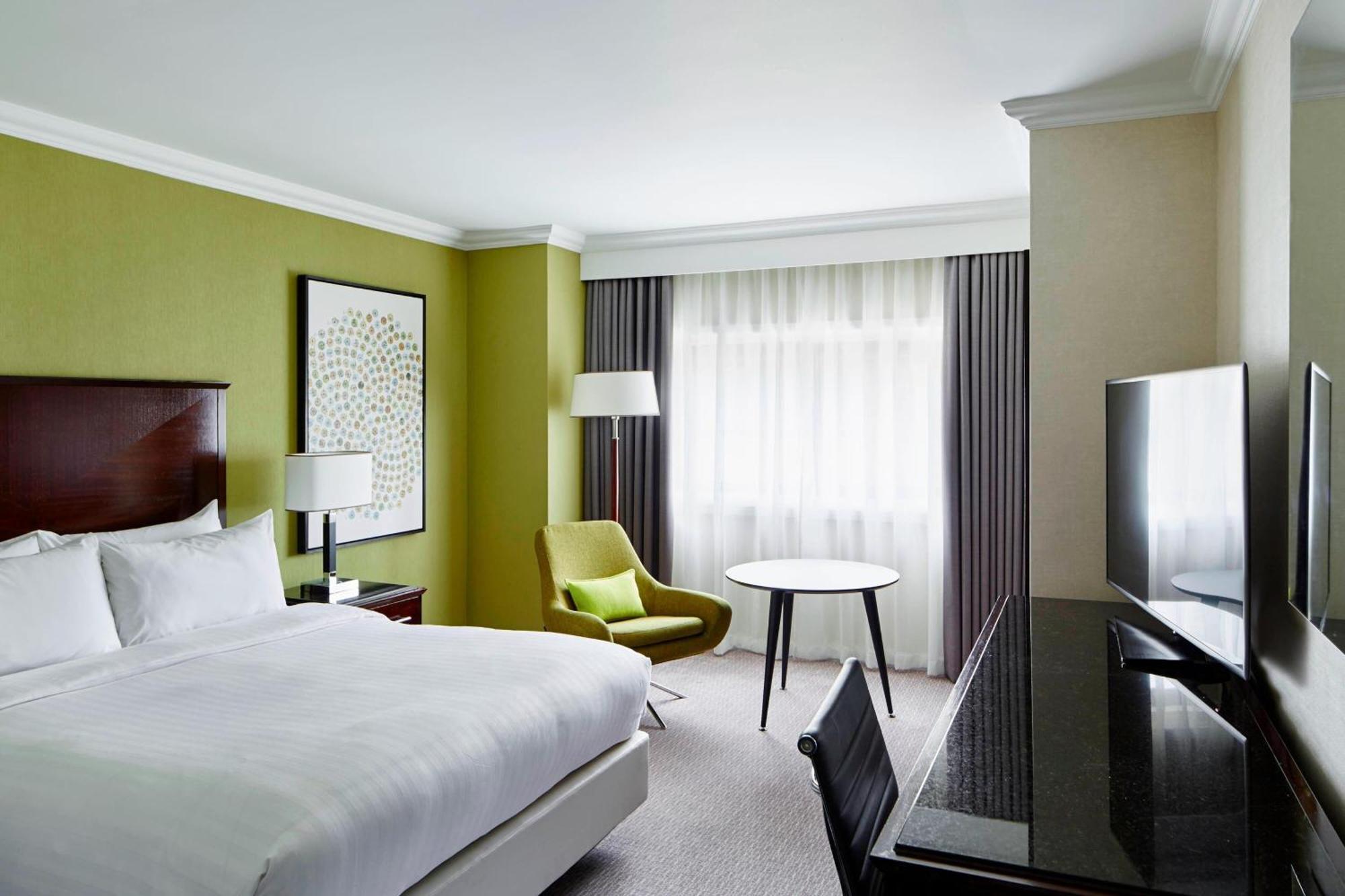 Delta Hotels By Marriott Manchester Airport Hale  Exterior foto